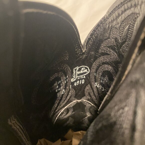 Women's Justin Cowboy Boots - Picture 2 of 5